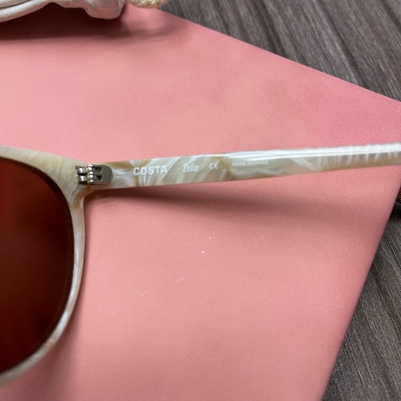 Costa Del Mar Isla Sunglasses with copper silver mirror 580G lenses - Picture 7 of 9